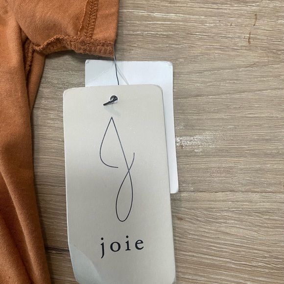 NWT Joie Tshirt in dark peach. - Picture 3 of 5